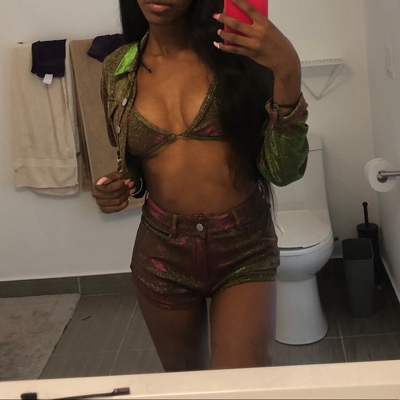 Three piece gold sparkle set - Picture 2 of 2